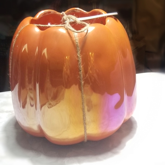 Rae Dunn Iridescent Orange Pumpkin I only have pies for you planter - Picture 2 of 6